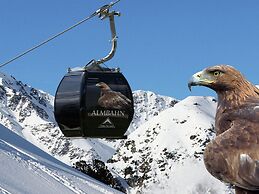 Wooden Chalet With Terrace in Ladis