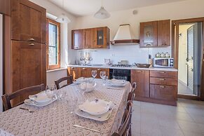 Casale Fattoria Benaris With Private Pool - Marsiliana