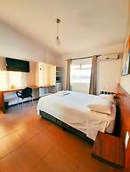 Cyrilo's Palace Hotel