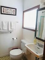 Lake Sparrow Guest House Inc