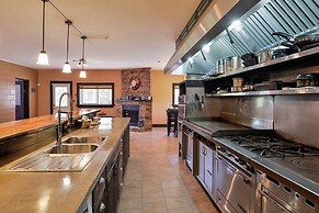 Lake Sparrow Guest House Inc