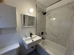 Lake Sparrow Guest House Inc