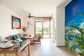 Bambu Residencial with Pool Near Beach