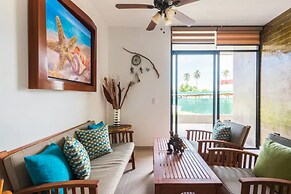 Bambu Residencial with Pool Near Beach
