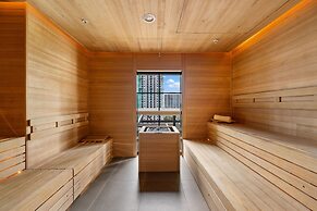 Luxury Condo in Downtown Miami