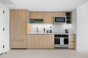 Luxury Condo in Downtown Miami