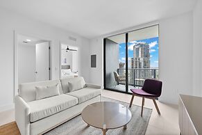 Luxury Condo in Downtown Miami