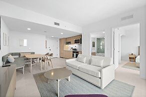 Luxury Condo in Downtown Miami