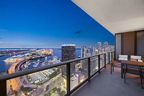 Bayfront View PH 3BR in Downtown Miami