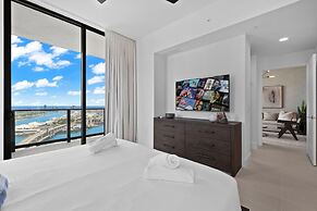 Bayfront View PH 3BR in Downtown Miami