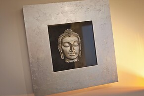 Bijou Boutique Deluxe One Bed Apartment