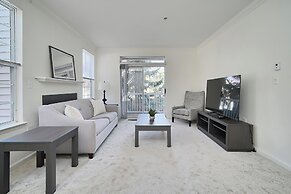 Great location in Virginia Tysons area 2 bedroom