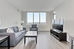 Modern getaway in Reston 2 bedroom
