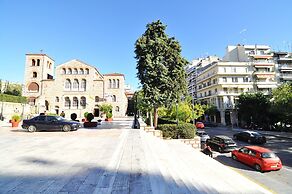 Zennova 6 Classic Charm Aristotelous 38