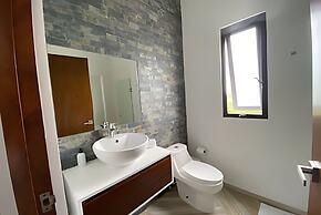 Oasis Yaaxlum 2BR
