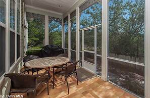 Sea La Vie Martinique on the Gulf Sleeps 11