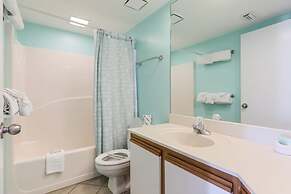 Windward Pointe 903- Beachfront Indoor Outdoor Pool