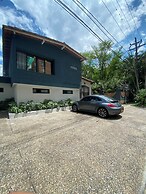 Casa Mosaiko Patio Bonito Poblado