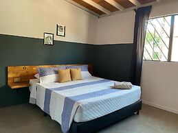 Casa Mosaiko Patio Bonito Poblado