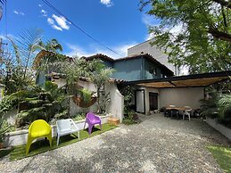 Casa Mosaiko Patio Bonito Poblado