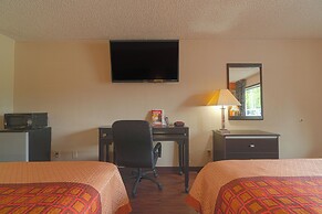 Regency Inn & Suites By OYO Bay City TX