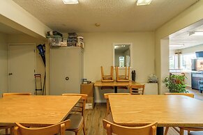 Regency Inn & Suites By OYO Bay City TX