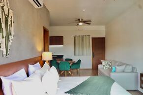 Sunset Kin Beach Apartments