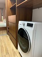 Sunset Kin Beach Apartments