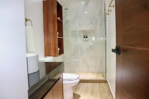 Sunset Kin Beach Apartments