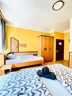 Affordable Central Rooms Near U3