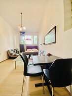 Affordable Central Rooms Near U3