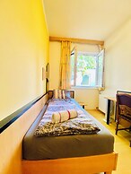 Affordable Central Rooms Near U3