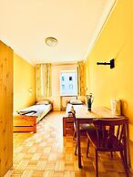 Affordable Central Rooms Near U3