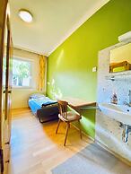 Affordable Central Rooms Near U3