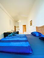 Affordable Central Rooms Near U3