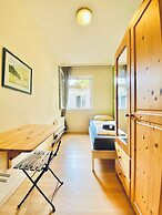 Affordable Central Rooms Near U3