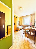 Affordable Central Rooms Near U3