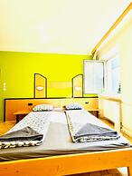 Affordable Central Rooms Near U3