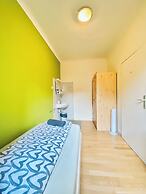 Affordable Central Rooms Near U3