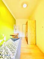 Affordable Central Rooms Near U3