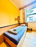 Affordable Central Rooms Near U3