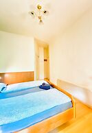 Affordable Central Rooms Near U3