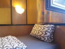 Affordable Central Rooms Near U3