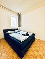 Affordable Central Rooms Near U3