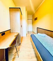 Affordable Central Rooms Near U3