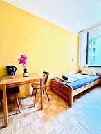 Affordable Central Rooms Near U3