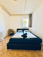 Affordable Central Rooms Near U3