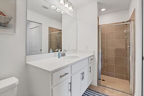 14121 Heritage Landing Blvd