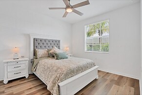 14121 Heritage Landing Blvd