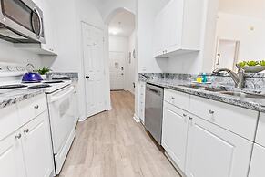 2304 Silver Palms dr